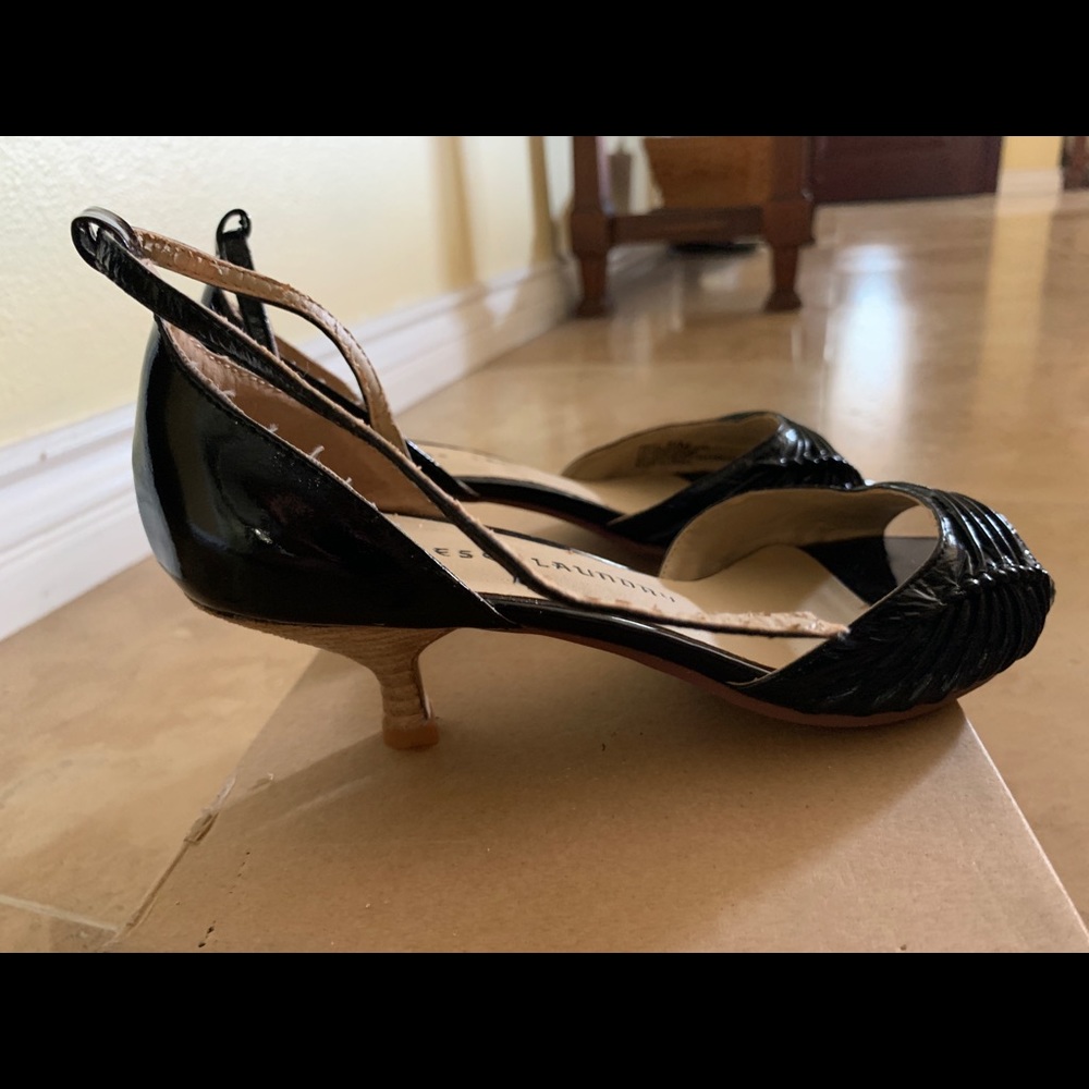 Shoes heel brand new
